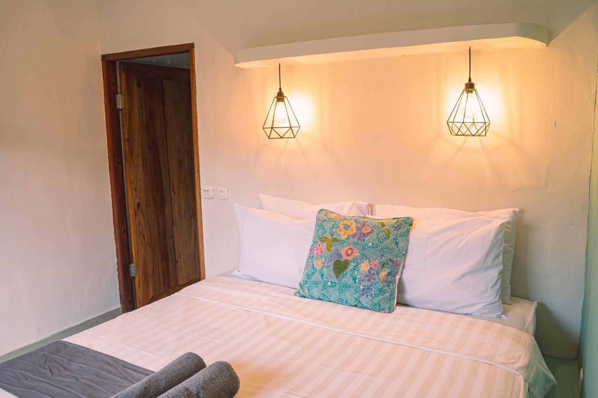 Gili Divers Hotel Gili Trawangan Exterior photo